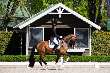 Lyndal Oatley and Elvive. © Lukasz Kowalski