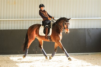 Emma Booth and Zidane in training. © Michelle Terlato Photography