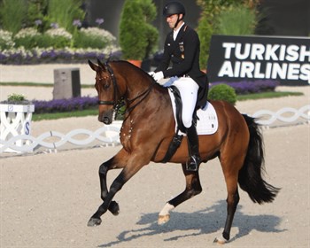 Germany’s So¨nke Rothenberger and Cosmo 59 