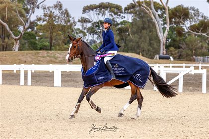 Kentaur Alba and Strobe Knox. Image: James Abernethy