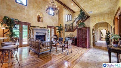 Luxury equestrian estate. © WHEATLEY REALTY GROUP