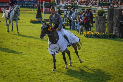 Philipp Weishaupt and Coby 8, winners of the Prize of Sta¨dteRegion Aachen in memory of Landrat Hermann-Josef Pu¨tz
